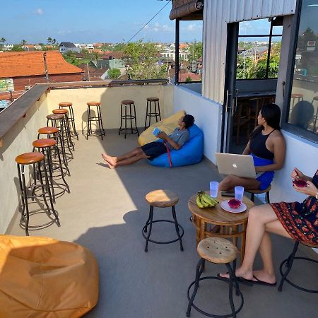 Amigos Guesthouse & Hostel 캉구 외부 사진