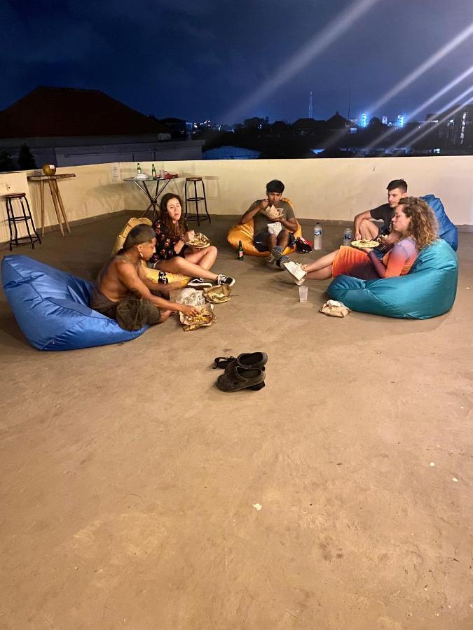 Amigos Guesthouse & Hostel 캉구 외부 사진