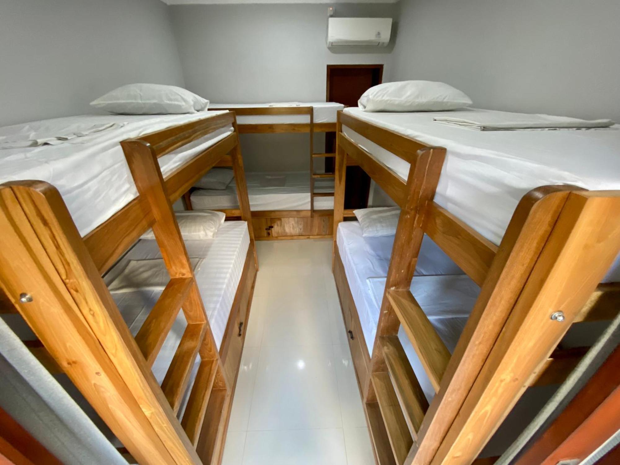 Amigos Guesthouse & Hostel 캉구 외부 사진